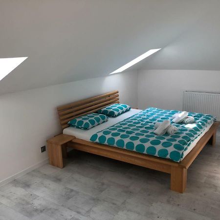 Luxusni Apartman Primo V Centru U Hotelu Thermal Карлови Вари Екстериор снимка