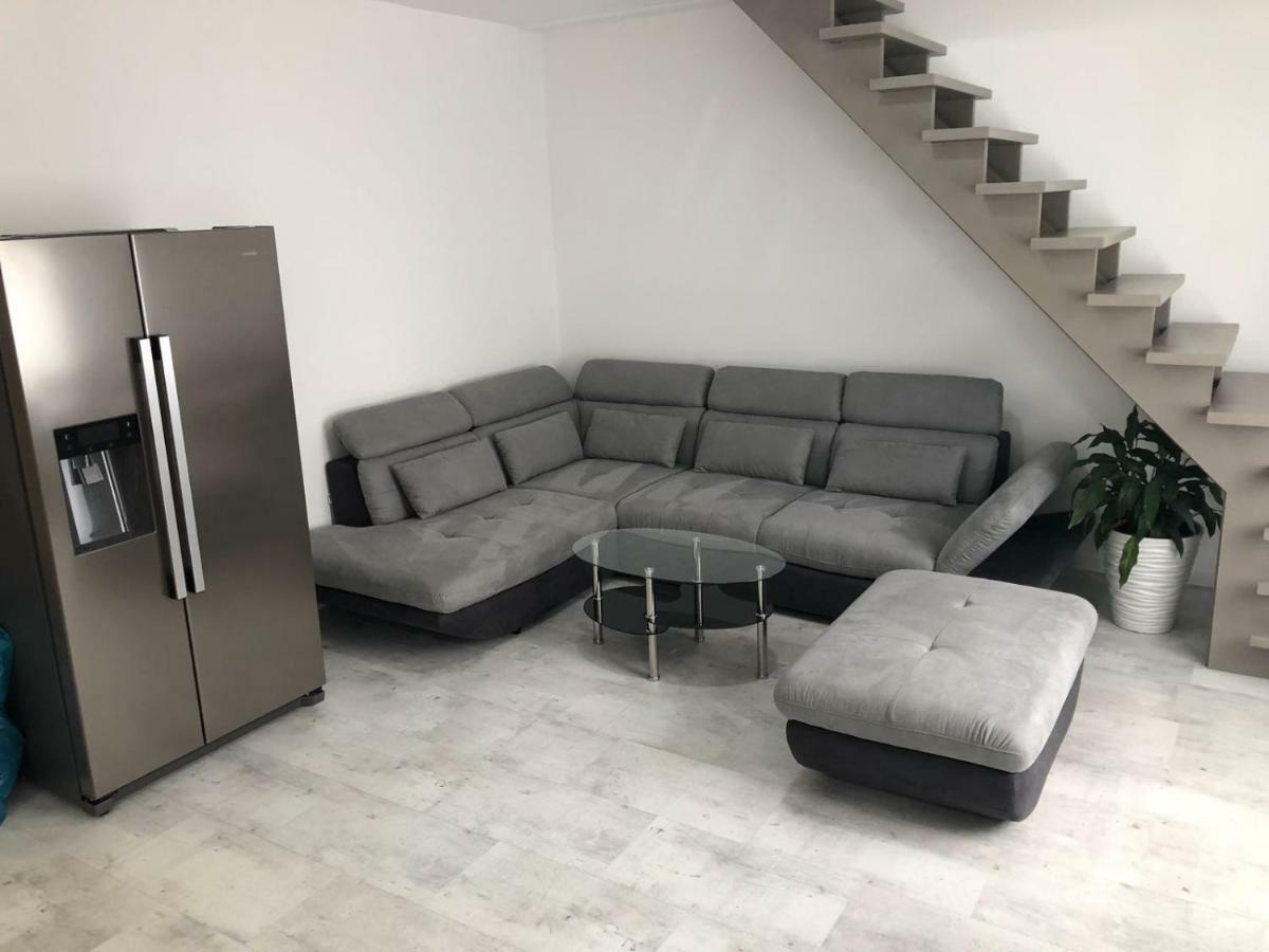 Luxusni Apartman Primo V Centru U Hotelu Thermal Карлови Вари Екстериор снимка
